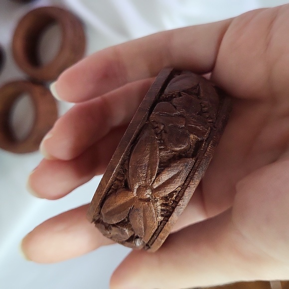 Wooden Jungle Animal Set (14) Napkin Rings Made in India Vintage - Picture 5 of 11